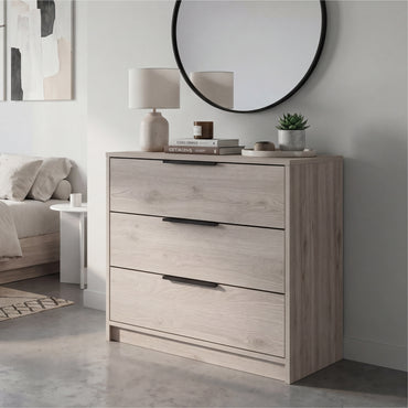 Tuhome Kaia 3 Drawers Dresser with Spacious Storage, Modern Superior Top for Décor, Functional Bedroom Organizer for Clothing and Essentials, Contemporary Space-Saving Furniture with Metal Hardware