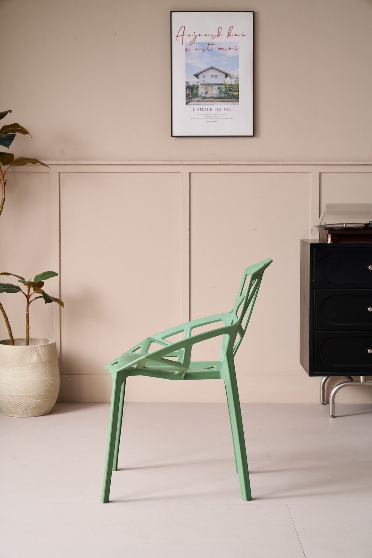 TuHome Roxy Modern Dining Chair, Sophisticated High-Back Uph - Green