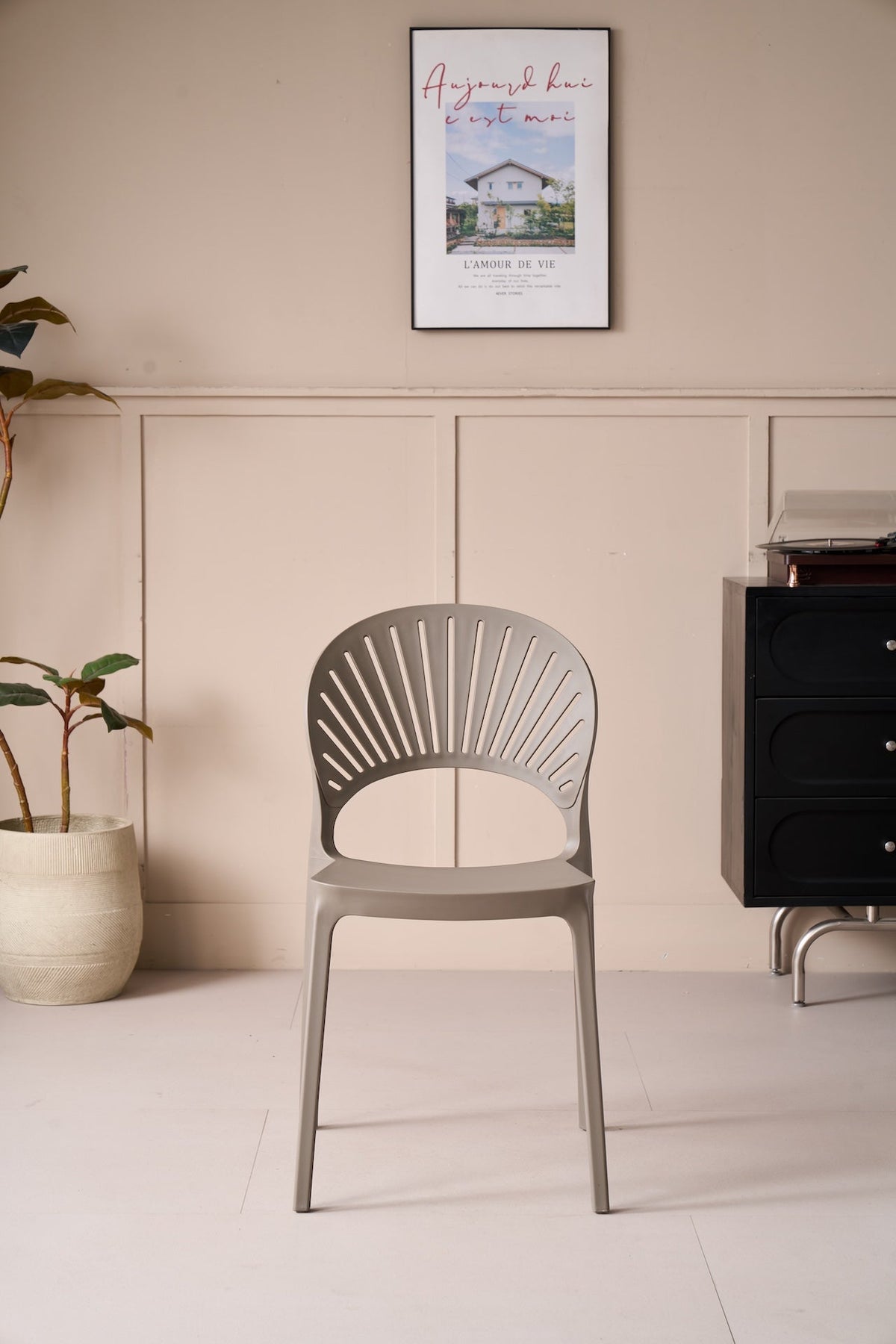 TuHome Paraiso Modern Dining Chair, Sophisticated High-Back  - Taupe