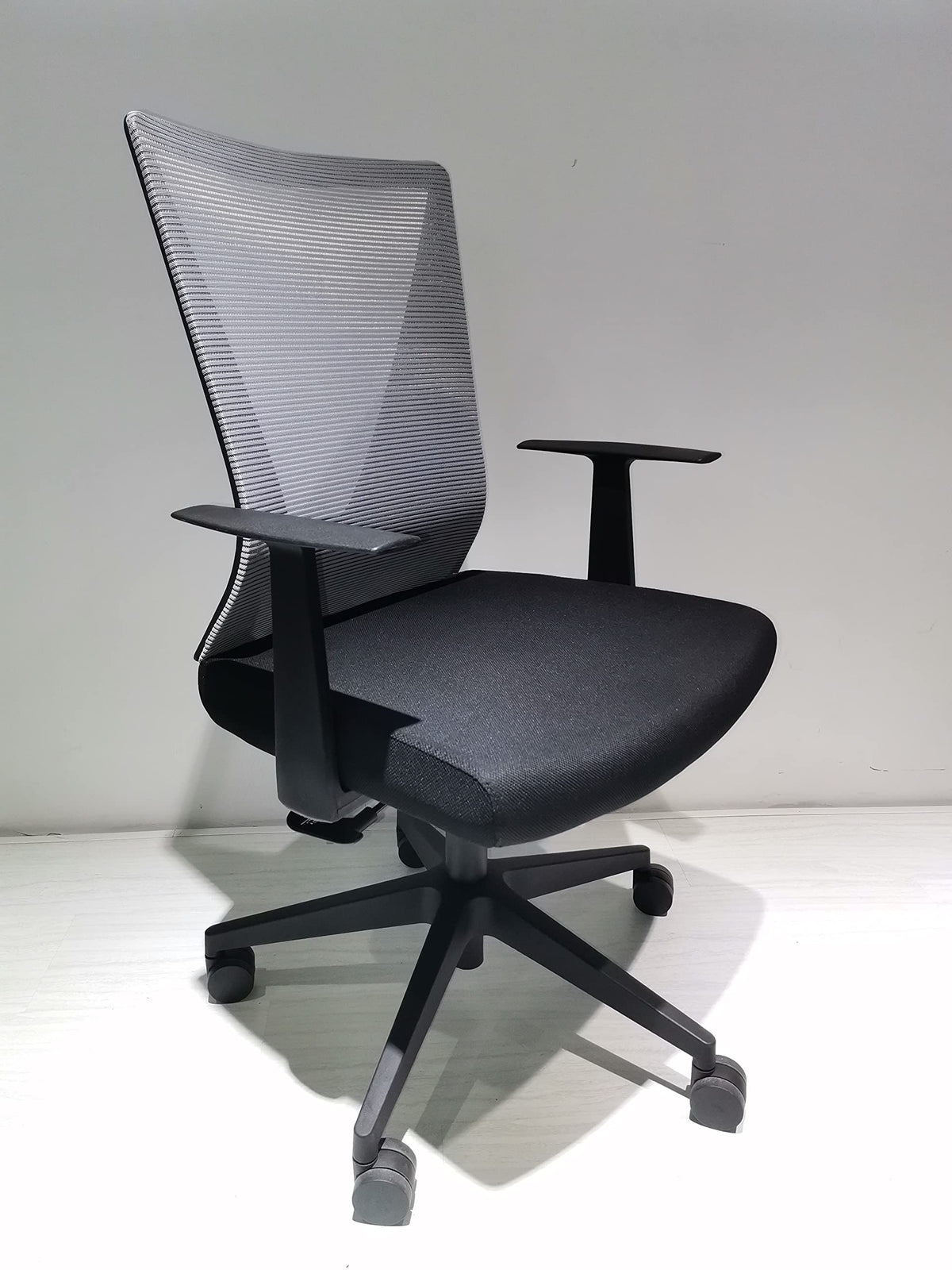 TuHome Cox office chair Black