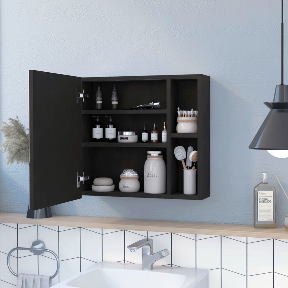 Oman Medicine Cabinet, Three Internal Shelves, Single Door, Two External Shelves